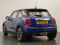 Usado Mini Cooper Exclusive 134 CV (98 kW) 2020 Azul Utilitario