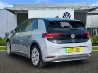 Usado VW ID.3 Pro Performance 150 kW (204 CV) 2022 Gris Utilitario