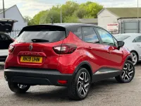 Used Renault Captur Iconic 90 HP (66 kW) 2019 Red/black SUV
