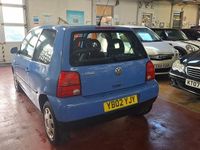 Usado VW Lupo 75 HP (55 kW) 2002 Azul Citadino