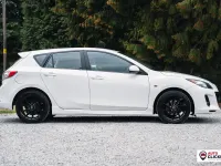 Used Mazda 3 105 HP (77 kW) 2012 White Hatchback
