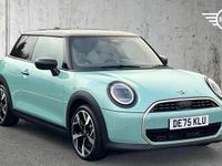 Usado Mini Cooper Hatch 113 kW (154 CV) 2025 Verde Utilitario