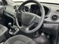 Used Hyundai i10 67 HP (49 kW) 2019 Blue Hatchback
