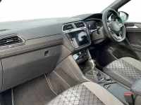Używany VW Tiguan Allspace R-line 200 KM (147 kW) 2023 Czarny SUV