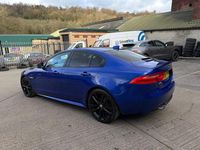 Used Jaguar XE R-Sport 180 HP (132 kW) 2019 Blue Sedan
