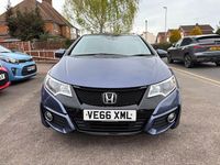 Begagnad Honda Civic SE Plus 142 HK (104 kW) 2016 Blå Halvkombi