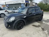 Używany Mini Cooper S Hatch 2015 Czarny Hatchback