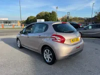 Used Peugeot 208 Active 2013 Pink Hatchback