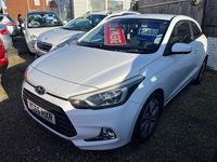 Used Hyundai i20 SE 2015 White Coupe