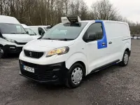 Second-hand Peugeot Expert S 120 CP (88 kW) 2017 Alb Van