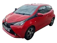 Gebraucht Toyota Aygo X-clusiv 68 PS (50 kW) 2017 Rot Kleinwagen