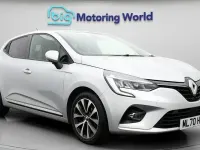 Used Renault Clio Iconic 101 HP (74 kW) 2020 Silver Hatchback
