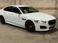 Usado Jaguar XE R-Sport 250 HP (183 kW) 2018 Branco Sedan