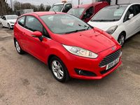 Used Ford Fiesta Zetec 82 HP (60 kW) 2015 Red Hatchback