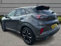 Usado Ford Puma ST-Line X 123 CV (90 kW) 2023 Gris SUV