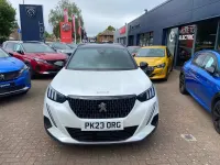 Second-hand Peugeot 2008 GT 129 CP (94 kW) 2023 Alb SUV