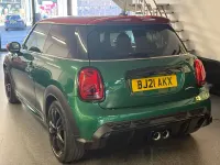 Used Mini John Cooper Works Hatch 231 HP (169 kW) 2021 Green Hatchback