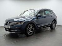Usado VW Tiguan Elegance 150 HP (110 kW) 2022 Azul SUV