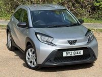 Used Toyota Aygo X PURE 72 HP (52 kW) 2023 Silver SUV
