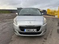 Used Peugeot 5008 Allure 120 HP (88 kW) 2015 Silver MPV