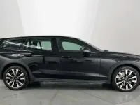 Used Volvo V60 CC Plus 250 HP (183 kW) 2022 Black Estate