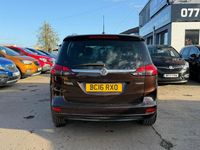 Used Vauxhall Zafira SRi 140 HP (102 kW) 2016 Brown MPV