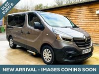 Begagnad Renault Trafic Business 2020 Grå Minibuss