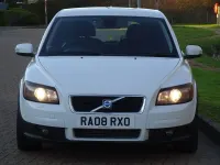 Used Volvo C30 SE 136 HP (100 kW) 2008 White Hatchback