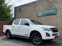 Used Isuzu D-Max 160 HP (117 kW) 2017 White Pickup