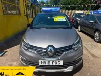 Used Renault Captur Dynamique 90 HP (66 kW) 2018 Grey/black SUV