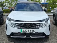 Used Peugeot e-3008 GTi 156 kW (213 HP) 2024 White SUV