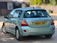 Used Honda Civic Executive 110 HP (80 kW) 2005 Silver Hatchback