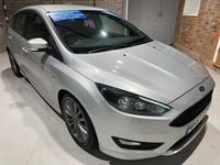 Used Ford Focus ST-Line 120 HP (88 kW) 2017 Silver Hatchback