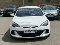 Used Vauxhall Astra GTC 280 HP (205 kW) 2015 White Hatchback