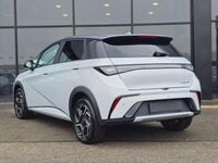 New BYD Dolphin Design 11 kW (15 HP) 2026 Skiing white Hatchback