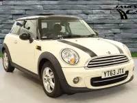 Used Mini Cooper D Hatch 2013 White Hatchback