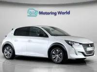 Used Peugeot e-208 Allure+ 100 kW (136 HP) 2023 White Hatchback