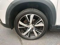 Begagnad Peugeot 2008 GT-line 101 HK (74 kW) 2018 Vit SUV