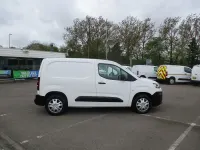 Used Citroën Berlingo 100 HP (73 kW) 2021 White MPV