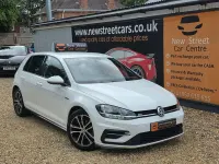 Used VW Golf VII R-line 150 HP (110 kW) 2019 White Hatchback