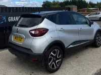 Used Renault Captur Iconic 90 HP (66 kW) 2019 Silver SUV