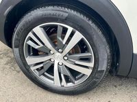 Used Peugeot 3008 Allure Premium 222 HP (163 kW) 2022 White SUV