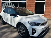 Used Kia Stonic 118 HP (86 kW) 2019 White SUV