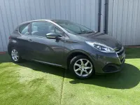 Używany Peugeot 208 Active 2016 Szary Hatchback