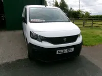 Used Peugeot Partner 2020 White MPV