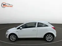 Used Vauxhall Corsa Active 85 HP (62 kW) 2012 White Hatchback