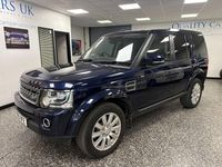 Używany Land Rover Discovery 4 S 255 KM (187 kW) 2015 Niebieski SUV