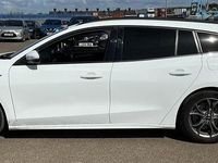 Used Ford Focus ST-Line 120 HP (88 kW) 2020 Frozen white Estate