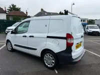 Used Ford Transit Courier S 100 HP (73 kW) 2022 White Van