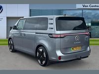 Usado VW ID. Buzz Pro 147 kW (200 HP) 2023 Prateado Monovolume